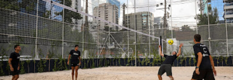 Calçadão JK (Futevôlei e Beach Tennis)