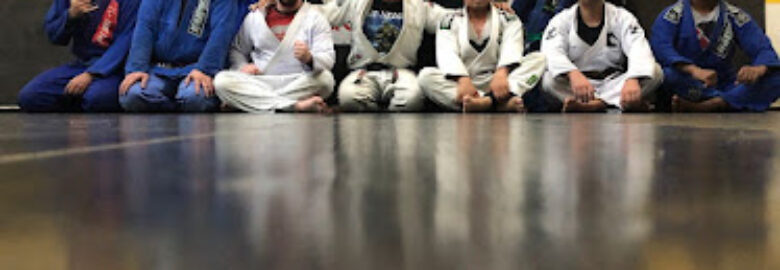 Centro de Lutas Oss Amigos Jiu – Jitsu, Judô, Boxe, Muay Thai, Karatê e Capoeira