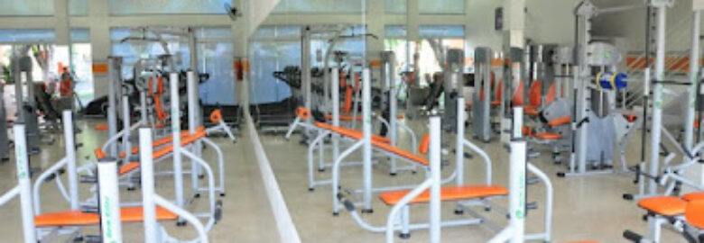 Academia world fitness