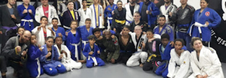 Equipe Chamas da Vida e Academia Artes Marciais