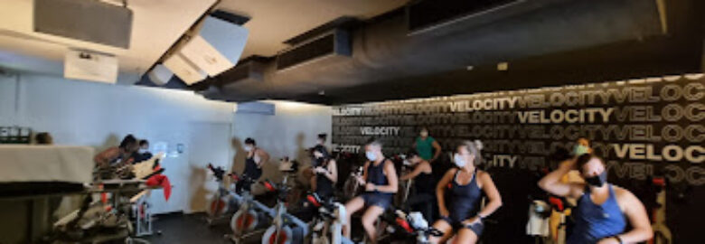 Studio Velocity – Bike Indoor e Studio Kore – Treino Funcional Jardins