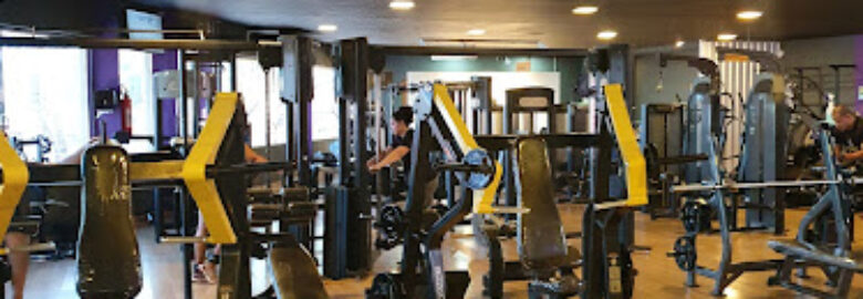 Mega Studio Academia