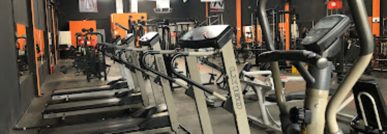 Atittude Academia – Academia em Maringá, Academia de Musculação e Exercícios Aeróbicos