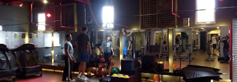 Academia Bandeirantes