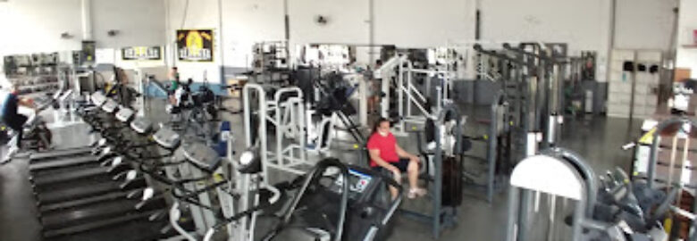 Iron Fitness Academia